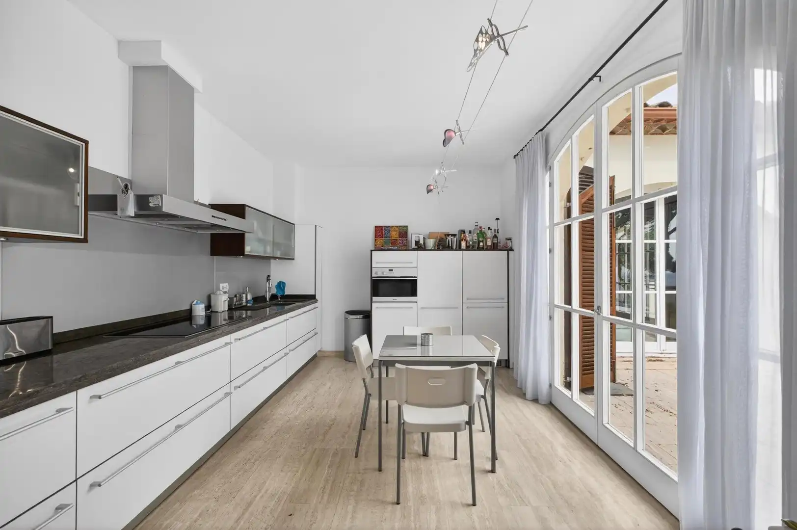 Cocina de Casa o chalet en venta en Sant Feliu de Guíxols con Aire acondicionado, Jardín privado y Parquet