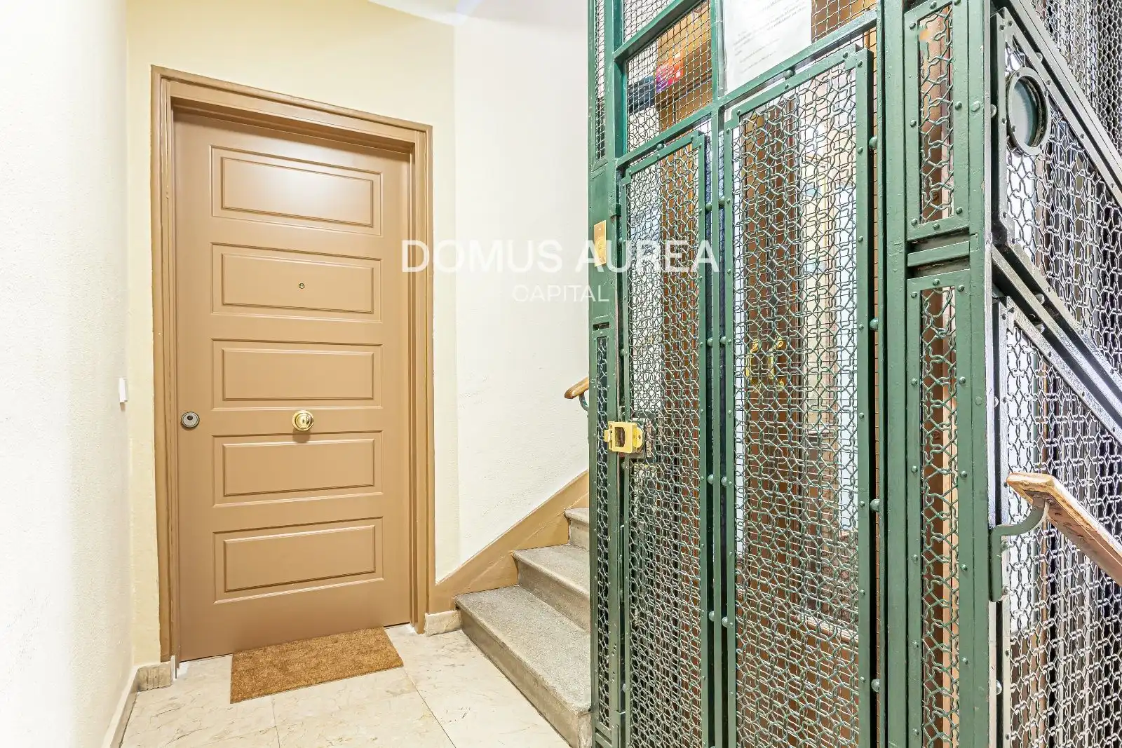 Piso en venta en Alfonso X, Almagro