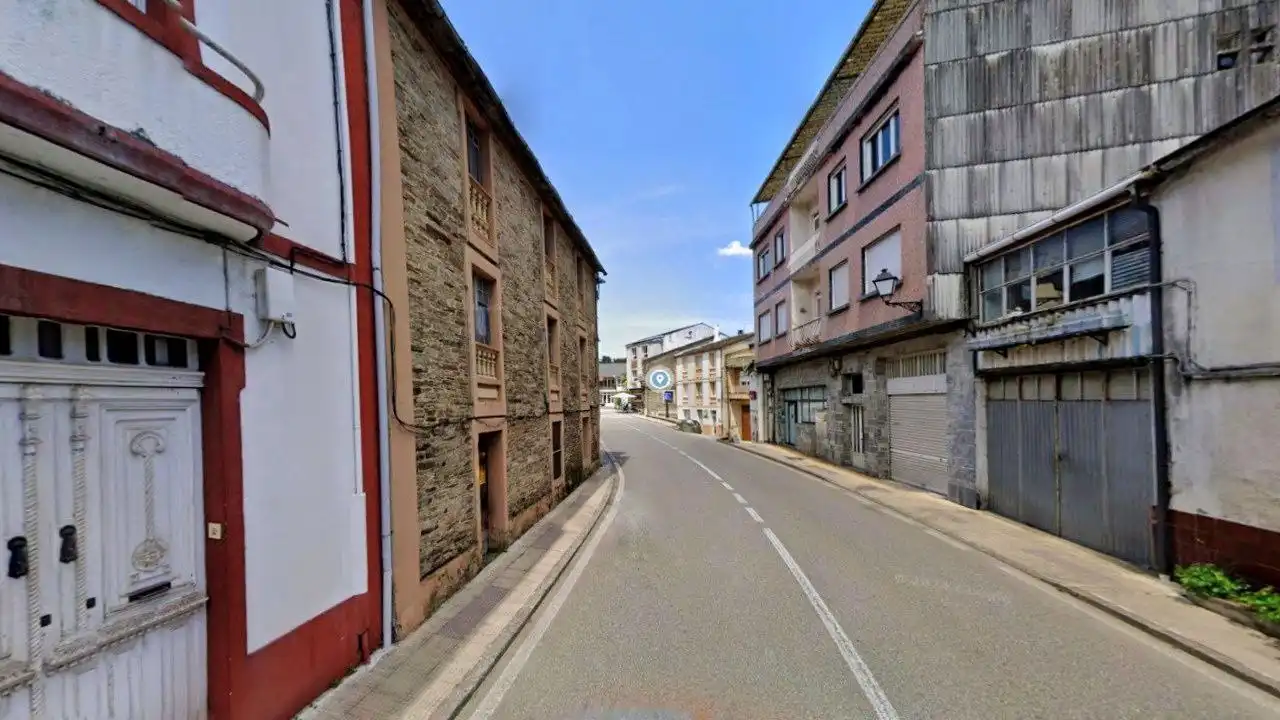 Houses for sale in Avenida Compostela, Samos