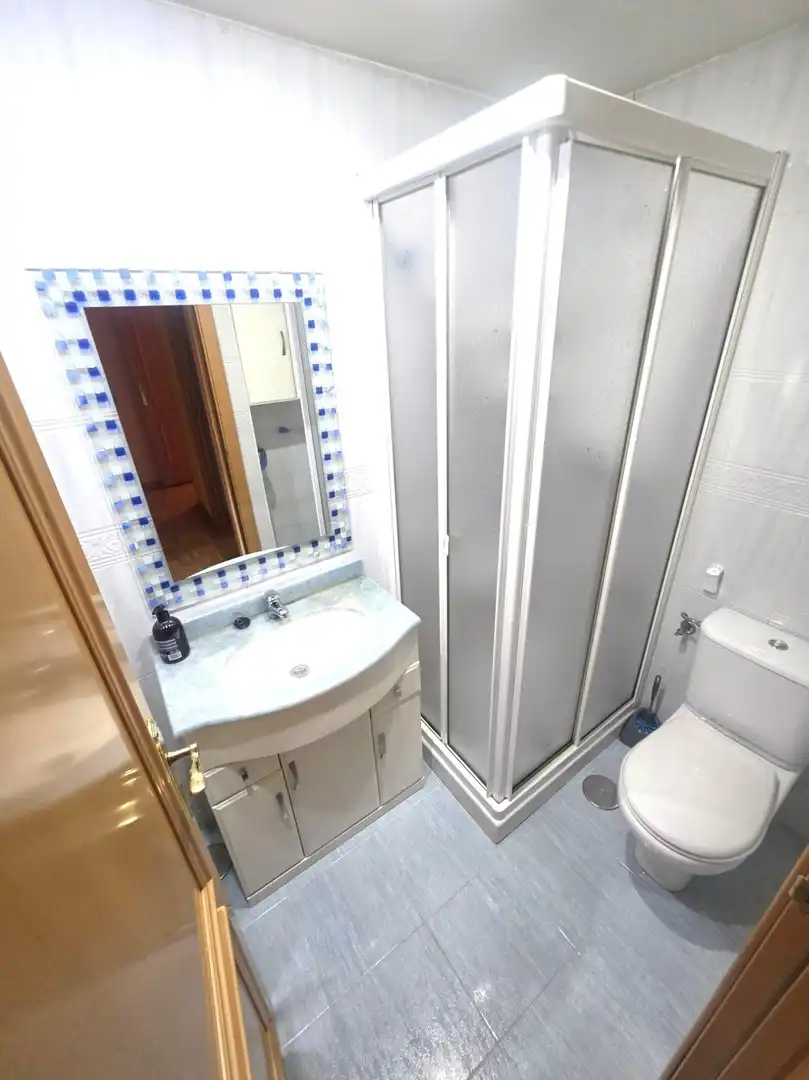 Badezimmer von Wohnung zum Verkauf in Leganés mit Klimaanlage, Heizung und Parkett