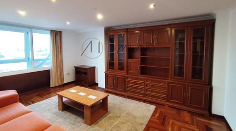 Foto 2 de Piso de alquiler en Eugenio Arbones, As Travesas - Balaídos, Vigo