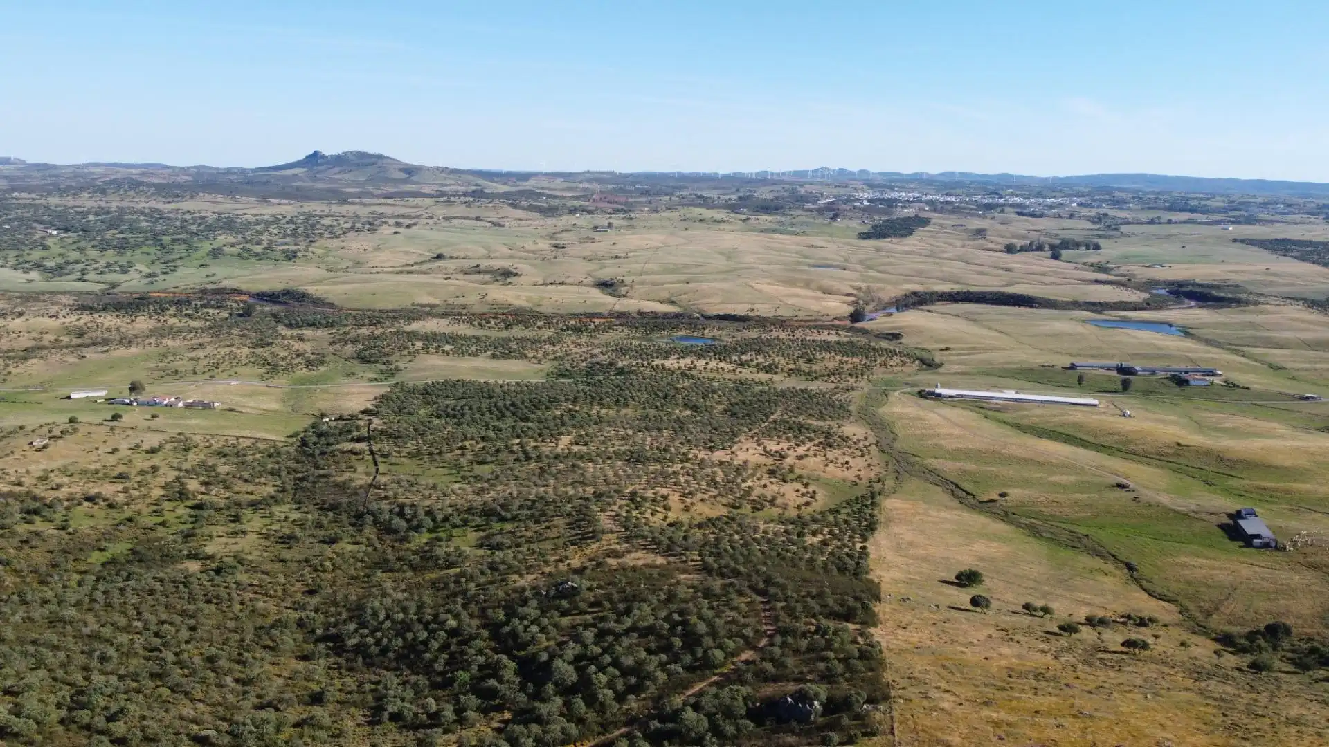 Finca rústica en venda en Puebla de Guzmán amb Jardí privat i Moblat