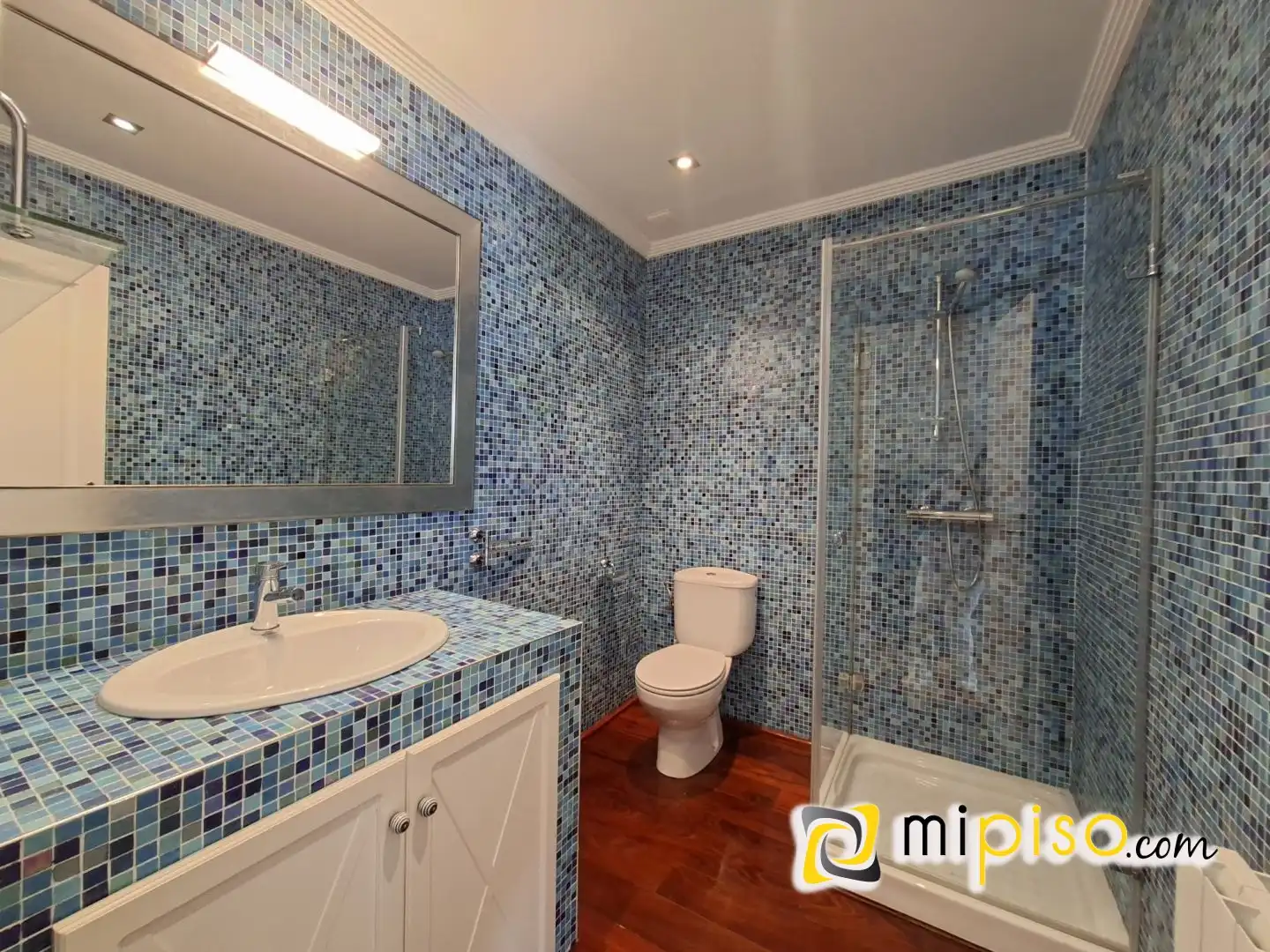 Baño de Casa o chalet de alquiler en Laredo con Calefacción, Jardín privado y Amueblado