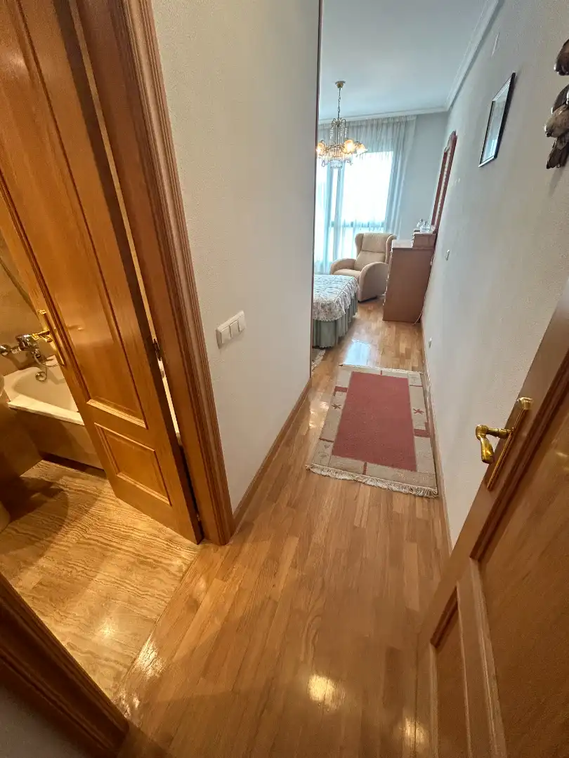 Wohnung zum Verkauf in Burgos mit Heizung, Terrasse und Abstellraum