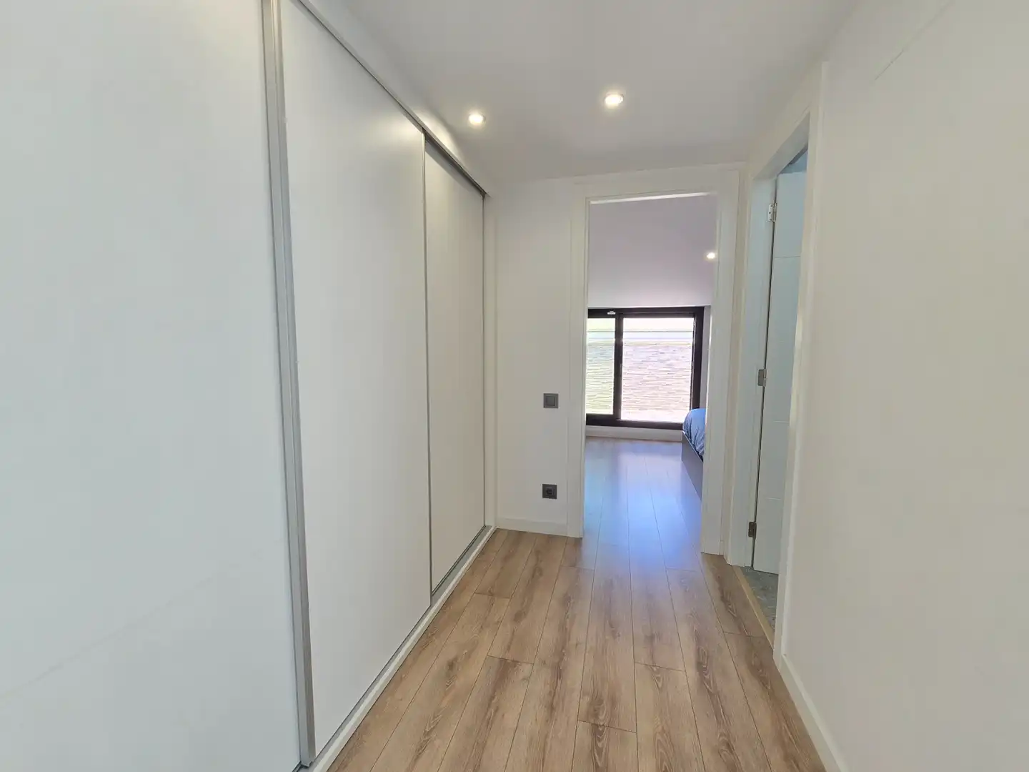 Einfamilien-Reihenhaus zum Verkauf in Sabadell mit Terrasse und Schwimmbad