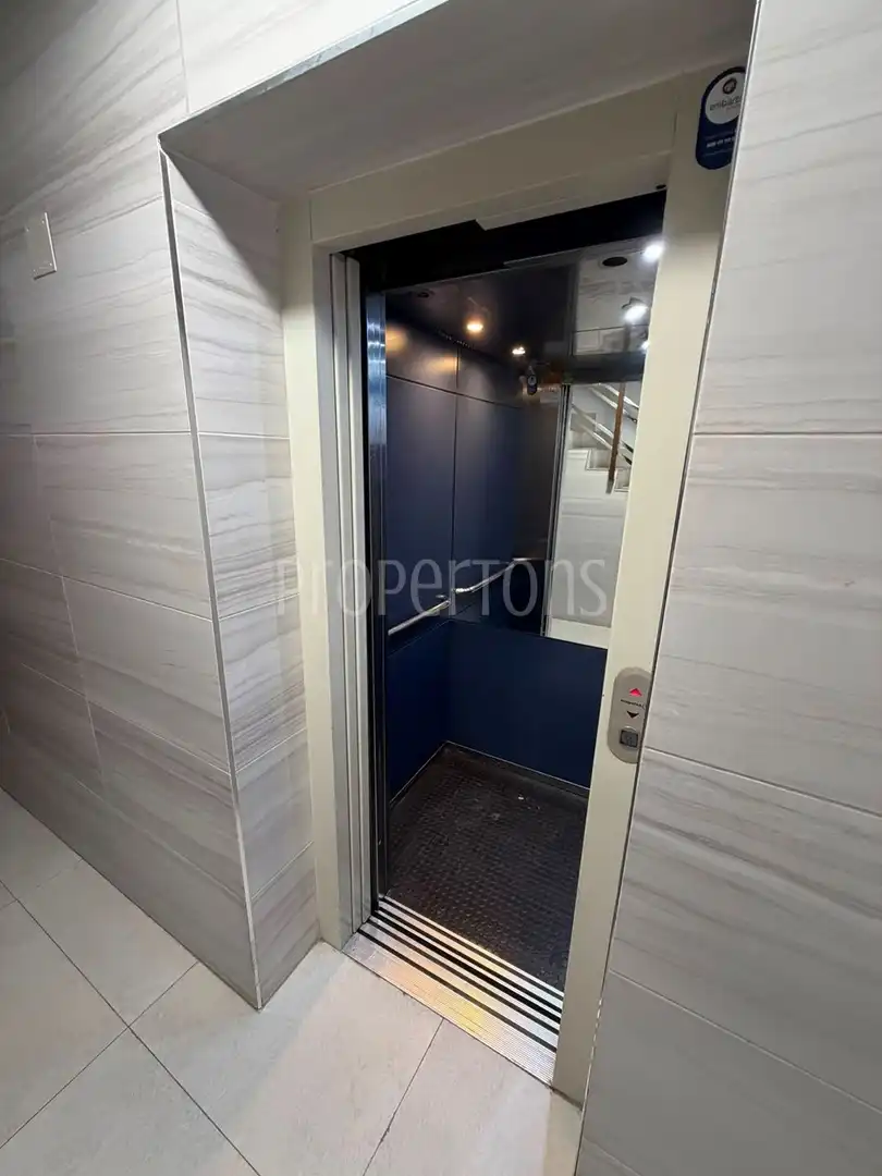 Flat for rent in Calle Enrique monsonis, Pla de Bon Repós