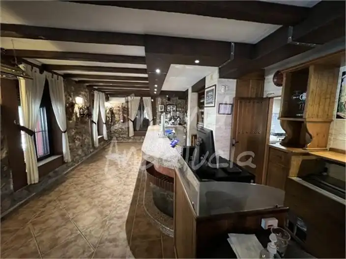 Local comercial en venda a Montefrío, imagen 5
