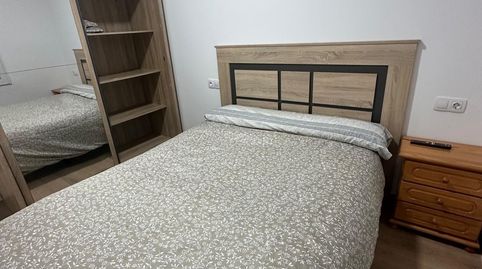 Foto 2 de Piso de alquiler en Fraternidad, Elda