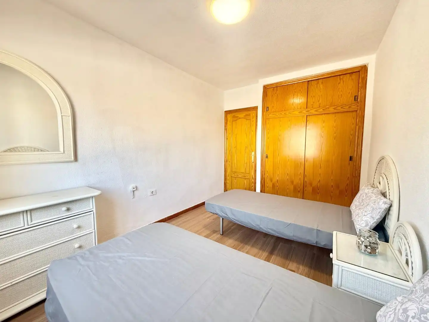 Schlafzimmer von Wohnungen zur Miete in San Javier mit Klimaanlage, Möbliert und Ofen