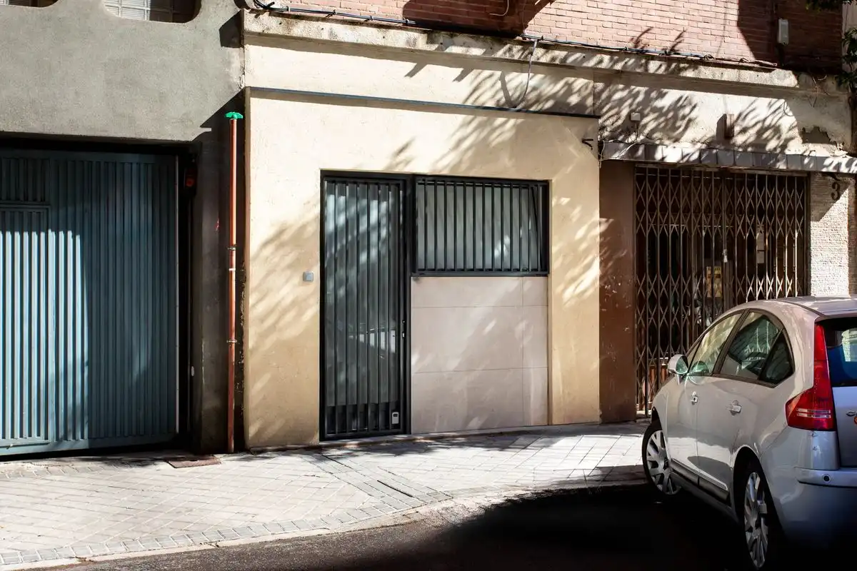 Außenansicht von Maisonette zum Verkauf in Madrid mit Klimaanlage und Heizung