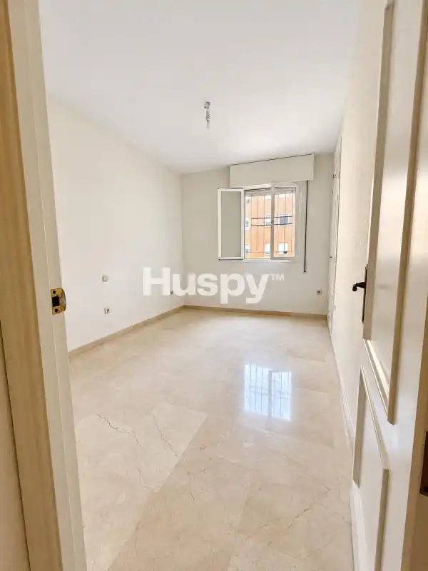 Dormitori de Casa o xalet de lloguer en Nervión