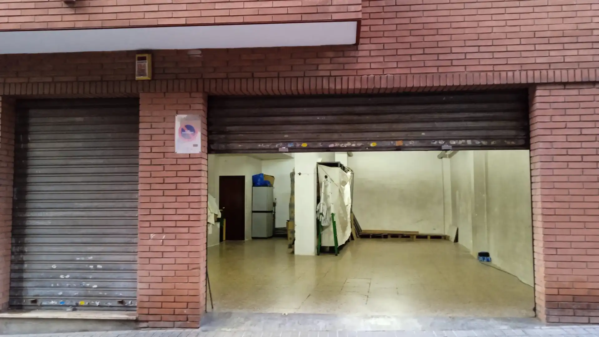 Local en venta en Badalona