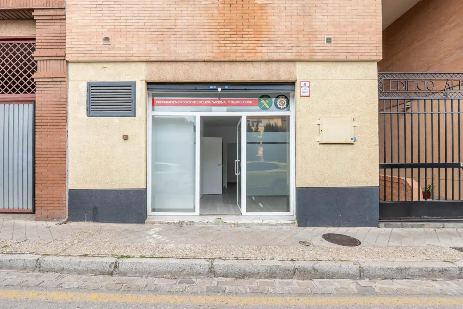 Commercial properties for sale in Granada