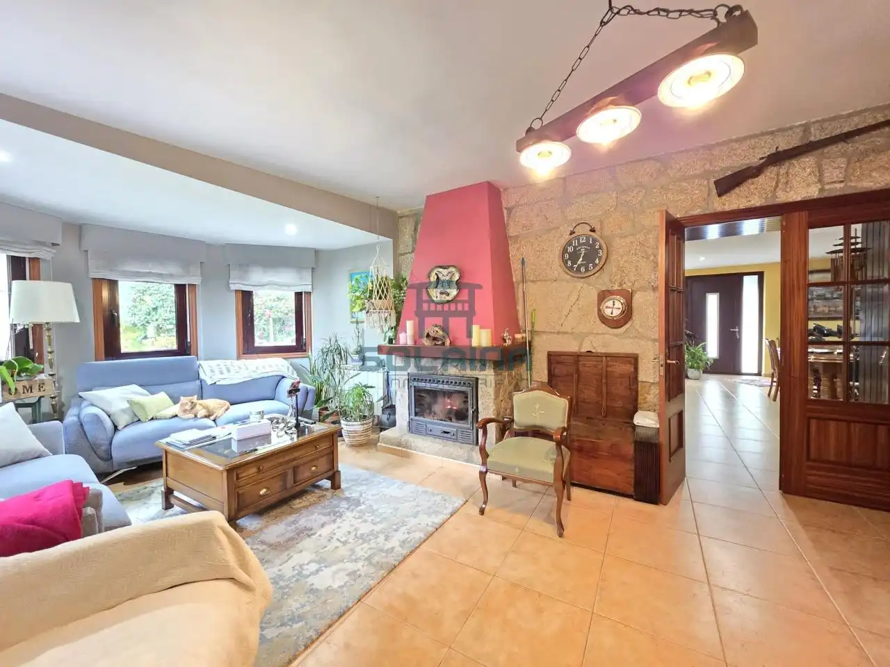 Sala de estar de Casa o chalet en venta en Esgos con Calefacción, Jardín privado y Parquet