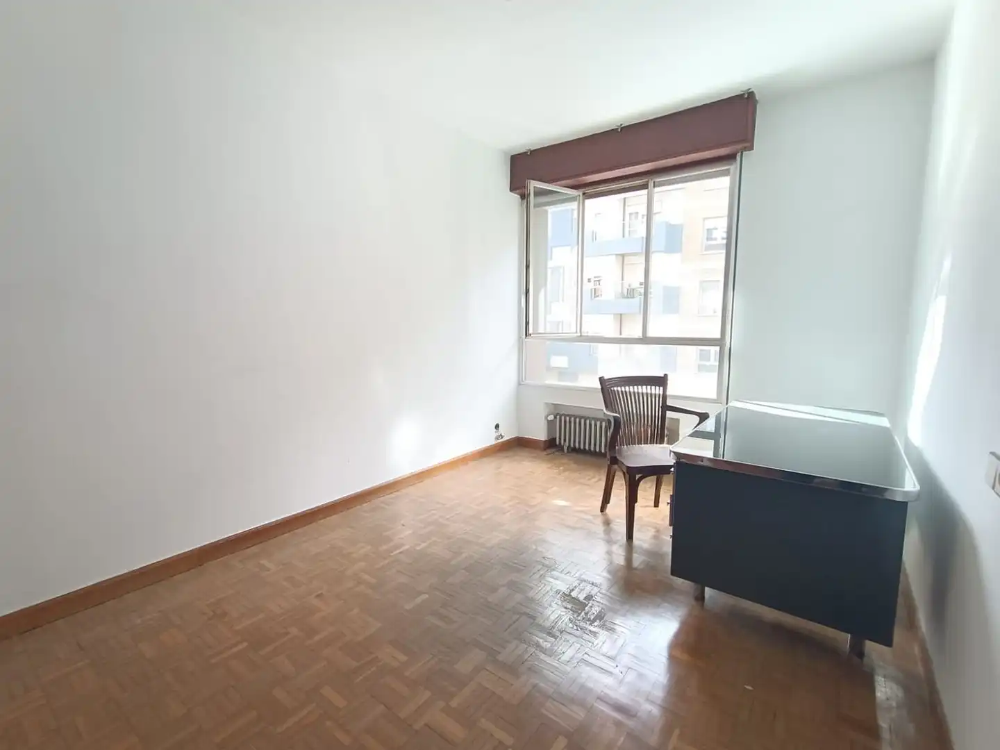 Bedroom of Flat for sale in Oviedo   with Heating, Terrace and Storage room