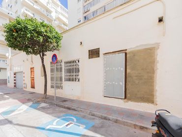 Local comercial en venda a Calle de Miguel Márquez