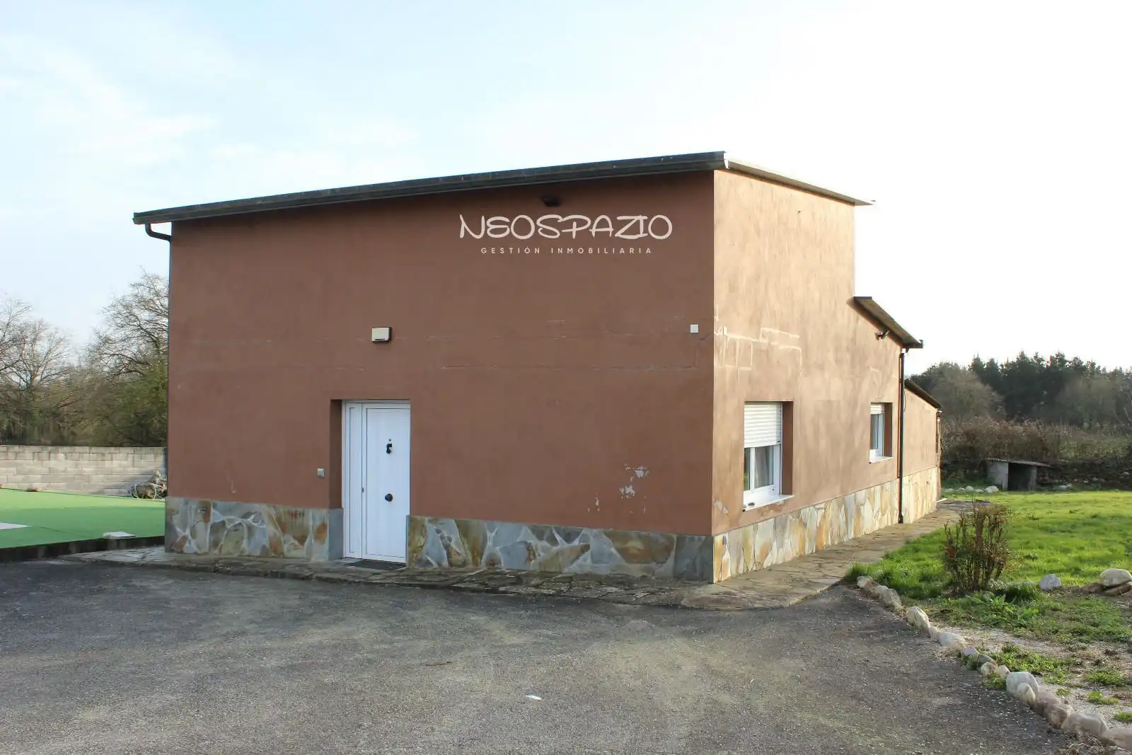 Vista exterior de Casa o chalet en venta en Lugo con Calefacción, Parquet y Trastero