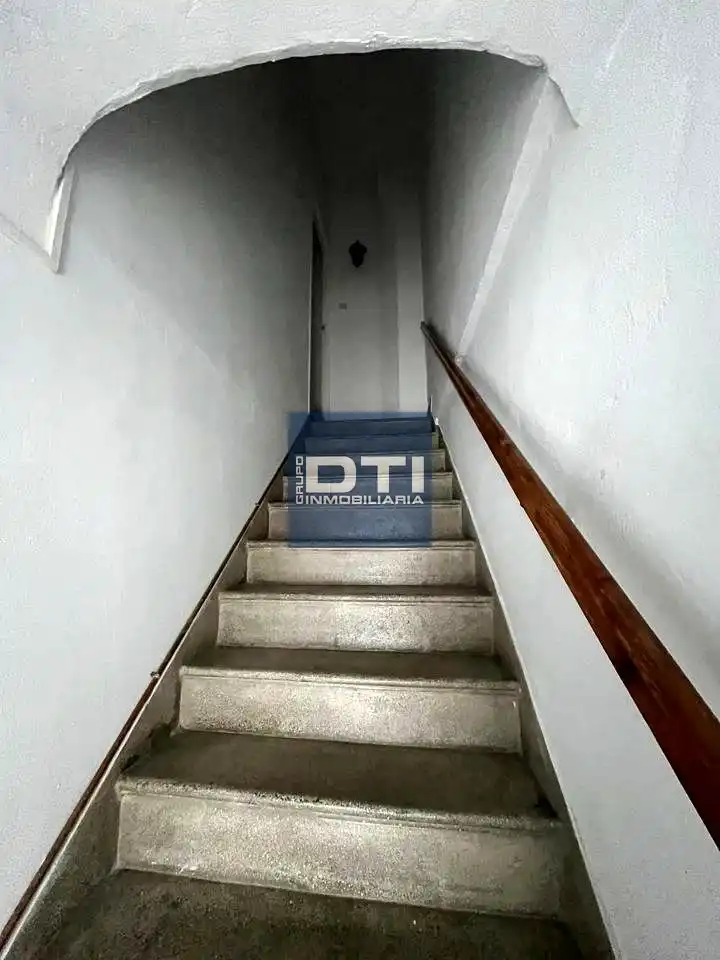Casa con balcone in vendita a Calle Manuel León, imagen 3