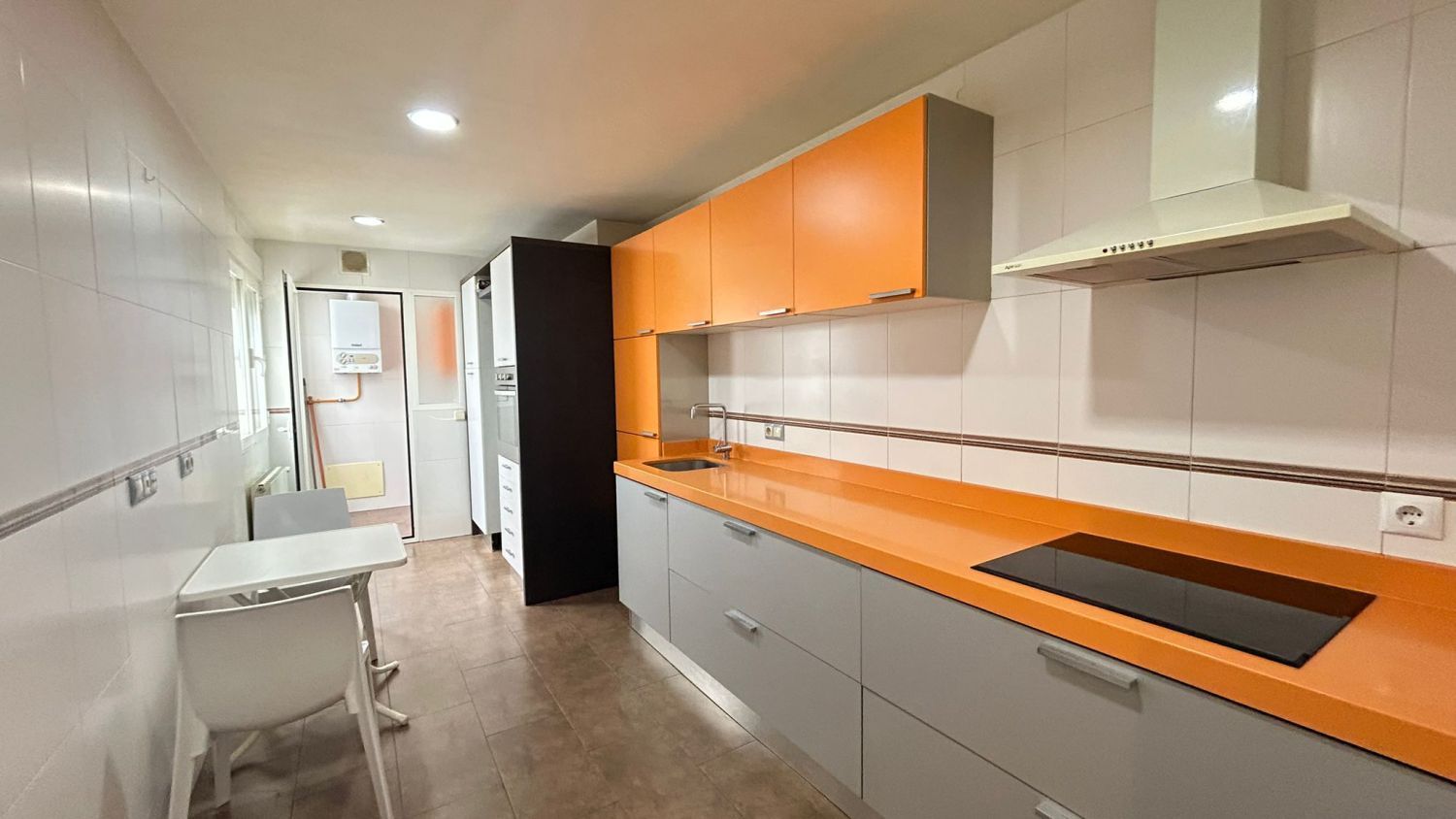 Cocina de Piso de alquiler en  Albacete Capital con Aire acondicionado, Calefacción y Parquet