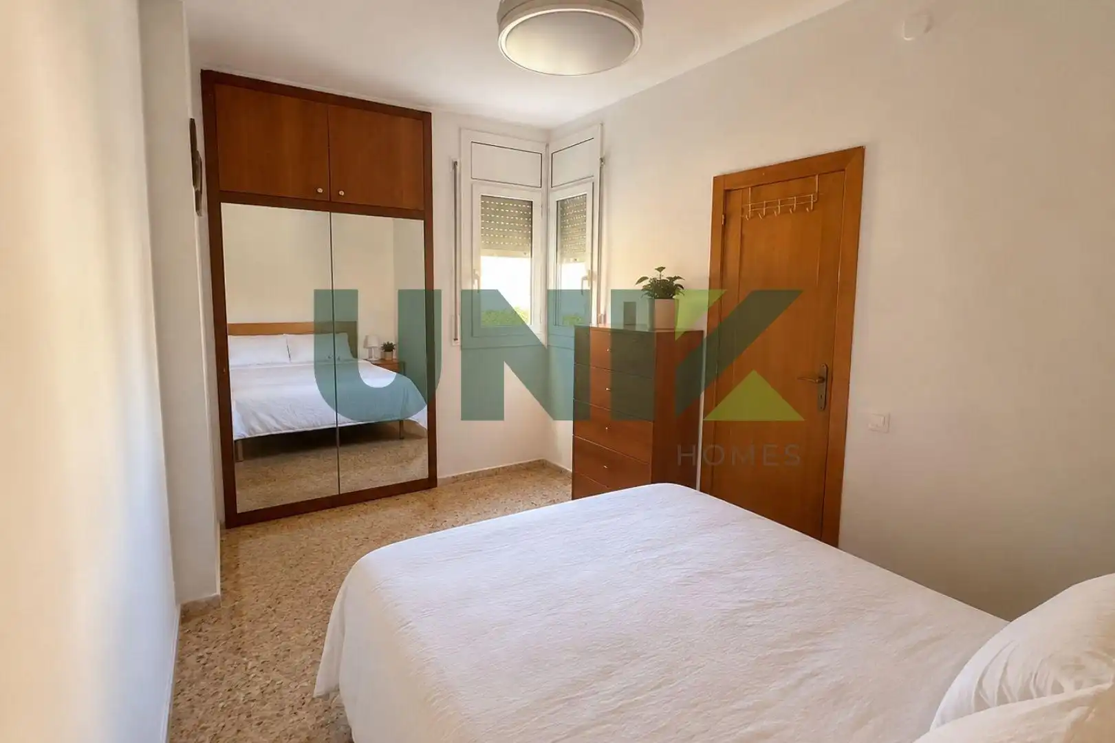 Schlafzimmer von Wohnung zum Verkauf in Barcelona mit Klimaanlage und Terrasse