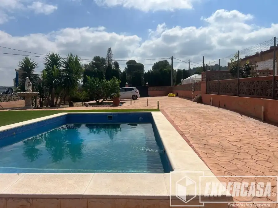 Vista exterior de Casa o chalet en venta en Real con Terraza, Trastero y Piscina