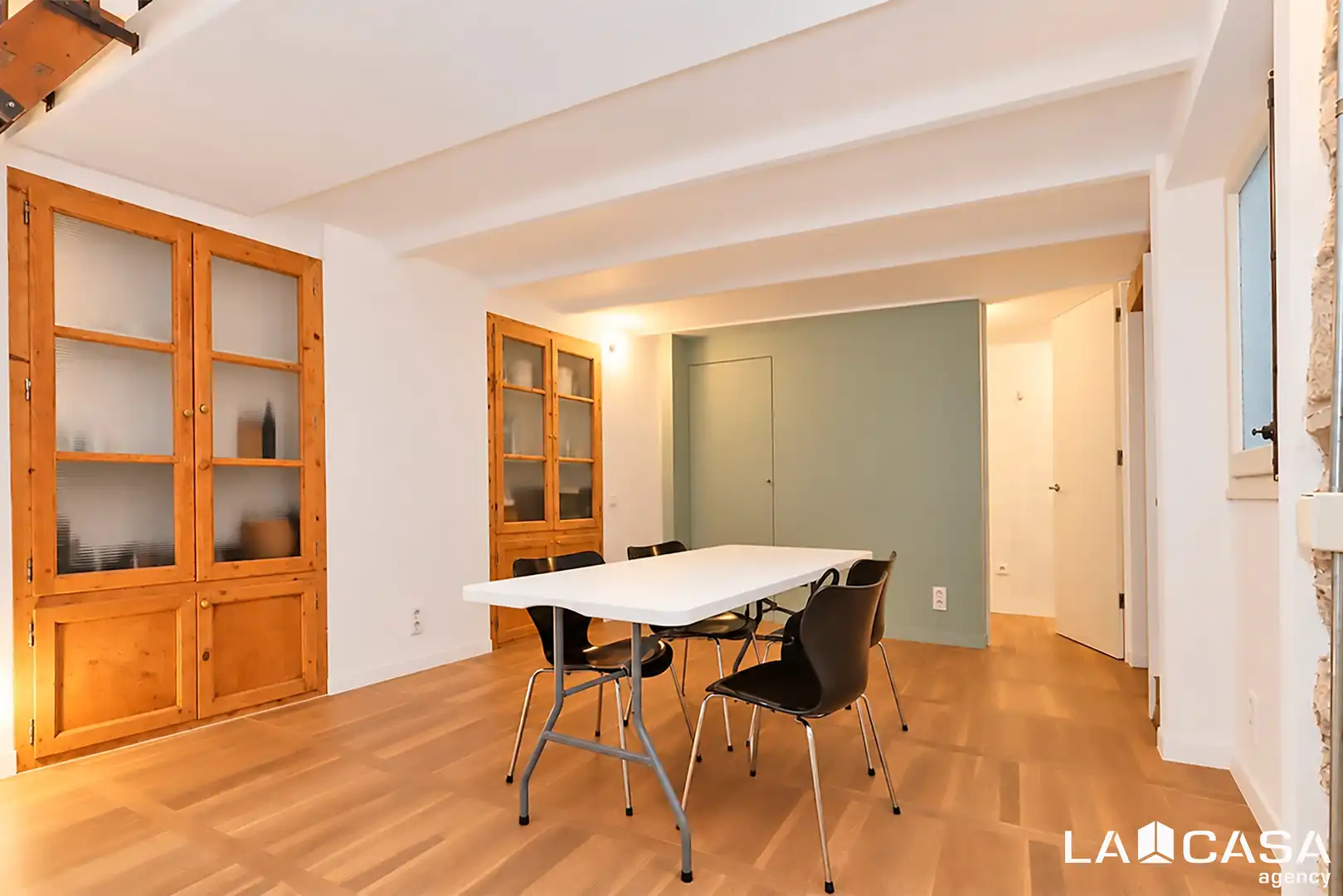 Maisonette zum Verkauf in Barcelona, Barcelona