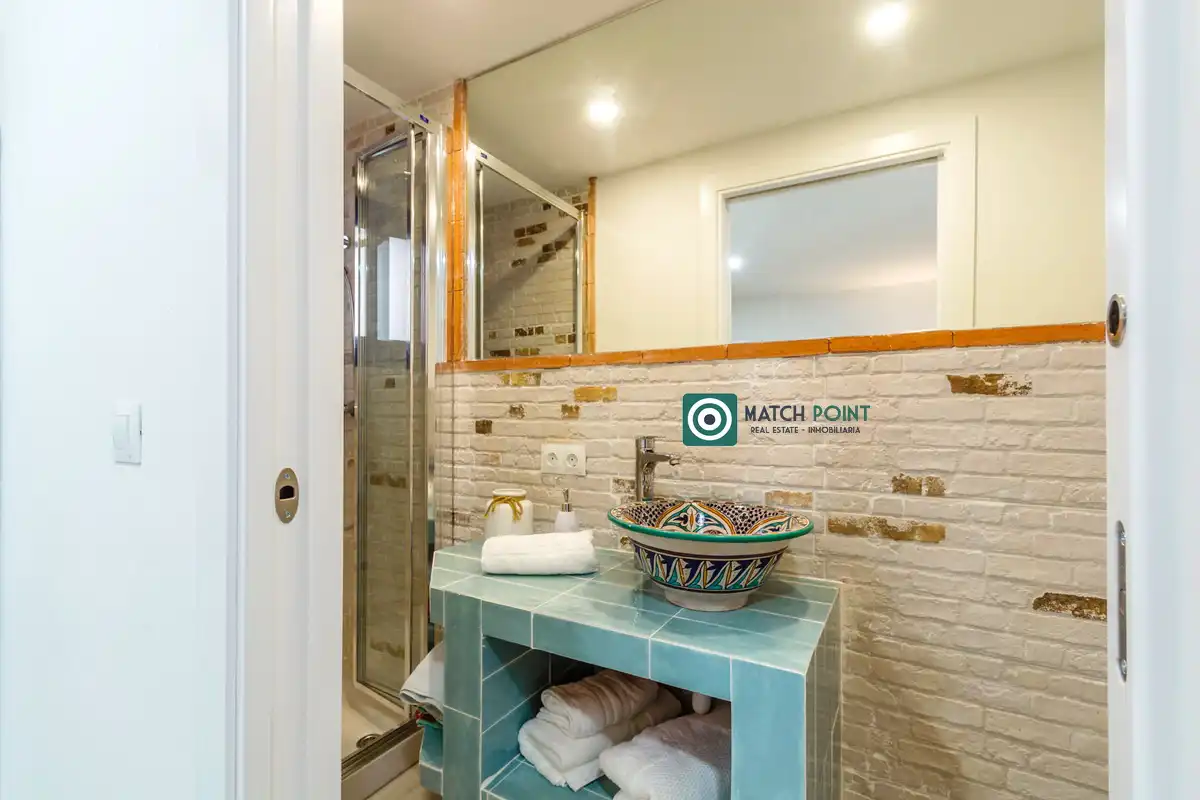 Bathroom of Detached homes for rent in Lentegí  with Furnished