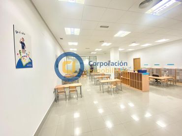 Local comercial en venda a Lorca Ciudad
