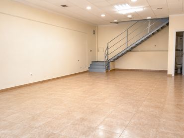 Local comercial de lloguer a Colonia Madrid