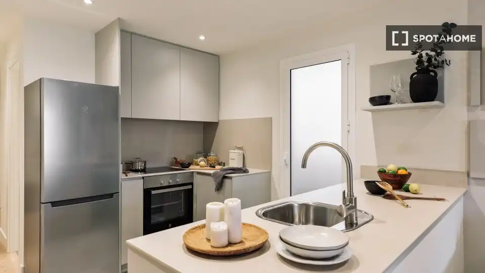 Cocina de Piso de alquiler en Barcelona con Aire acondicionado, Calefacción y Amueblado