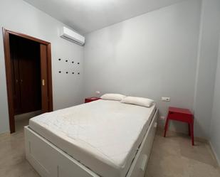 Bedroom of Flat to rent in Olivares  with Air Conditioner and Washing machine