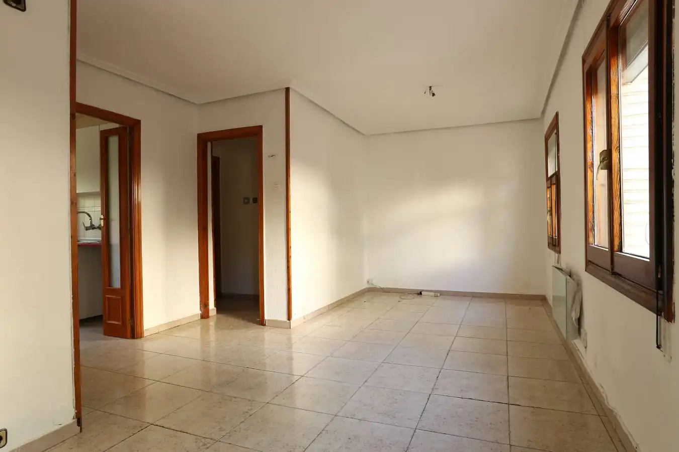 Flat with garden for sale in Calle Legión Macedónica, imagen 2