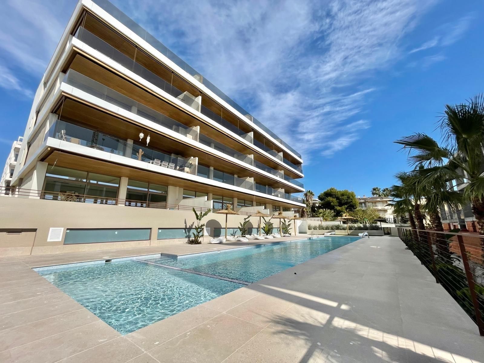 Piscina de Pis en venda en Santa Pola amb Aire condicionat, Terrassa i Traster