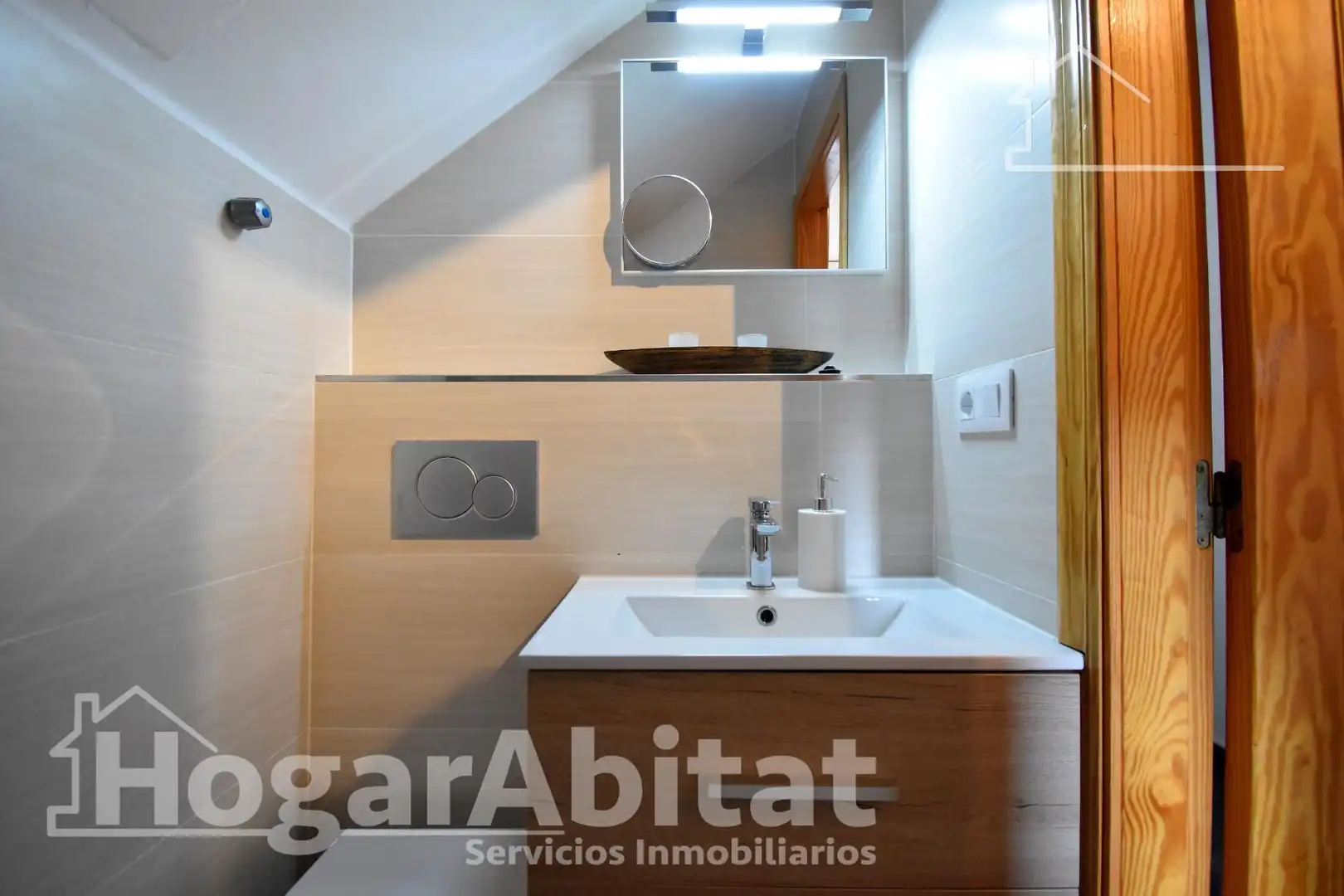 Baño de Ático en venta en Dénia con Aire acondicionado, Calefacción y Jardín privado