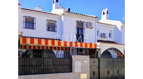 Photo 2 of Houses for sale in Urbadiez - Entrepuentes, Sevilla Capital