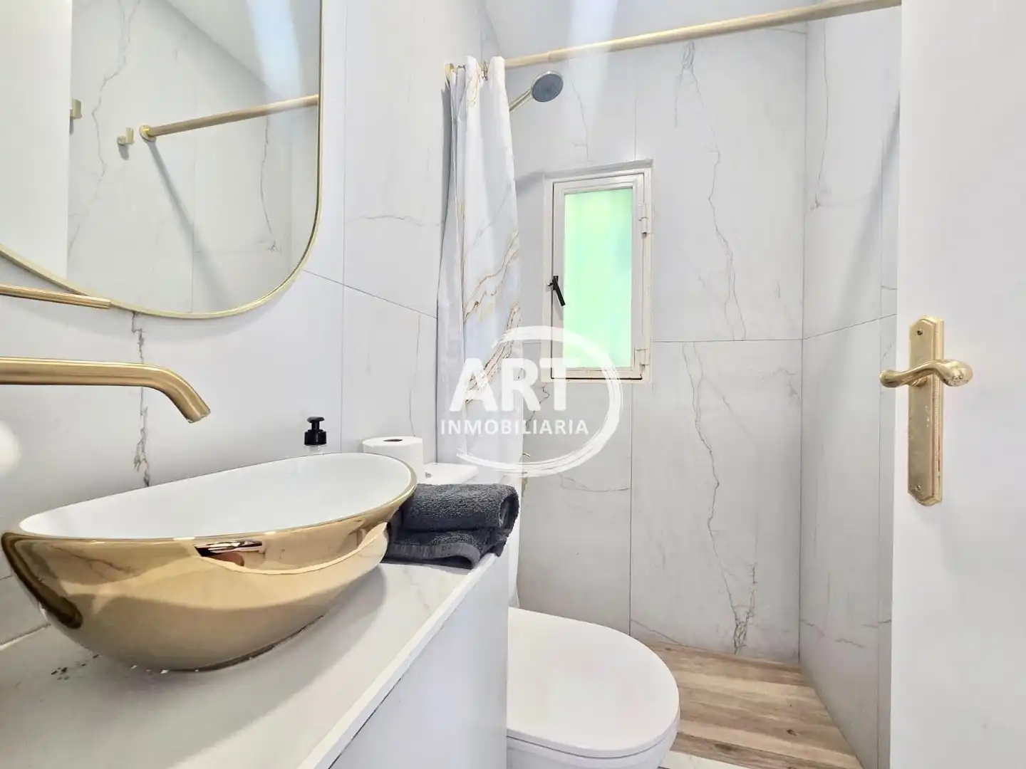 Bathroom of Houses for sale in Bétera  with Air Conditioner, Private garden and Terrace