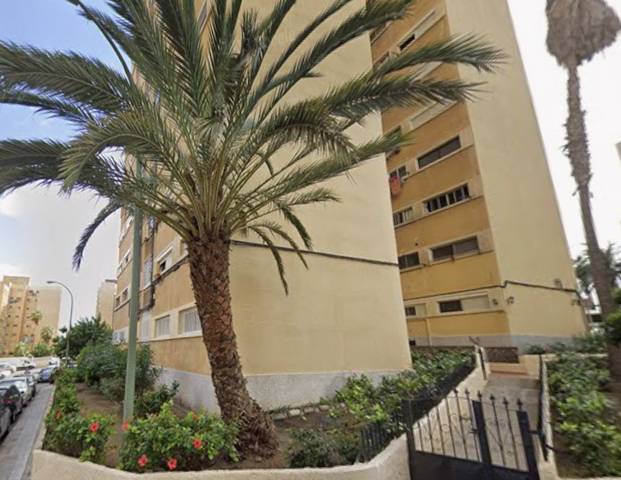 Piso en Venta en C/ Diego Betancor Suarez en La Feria