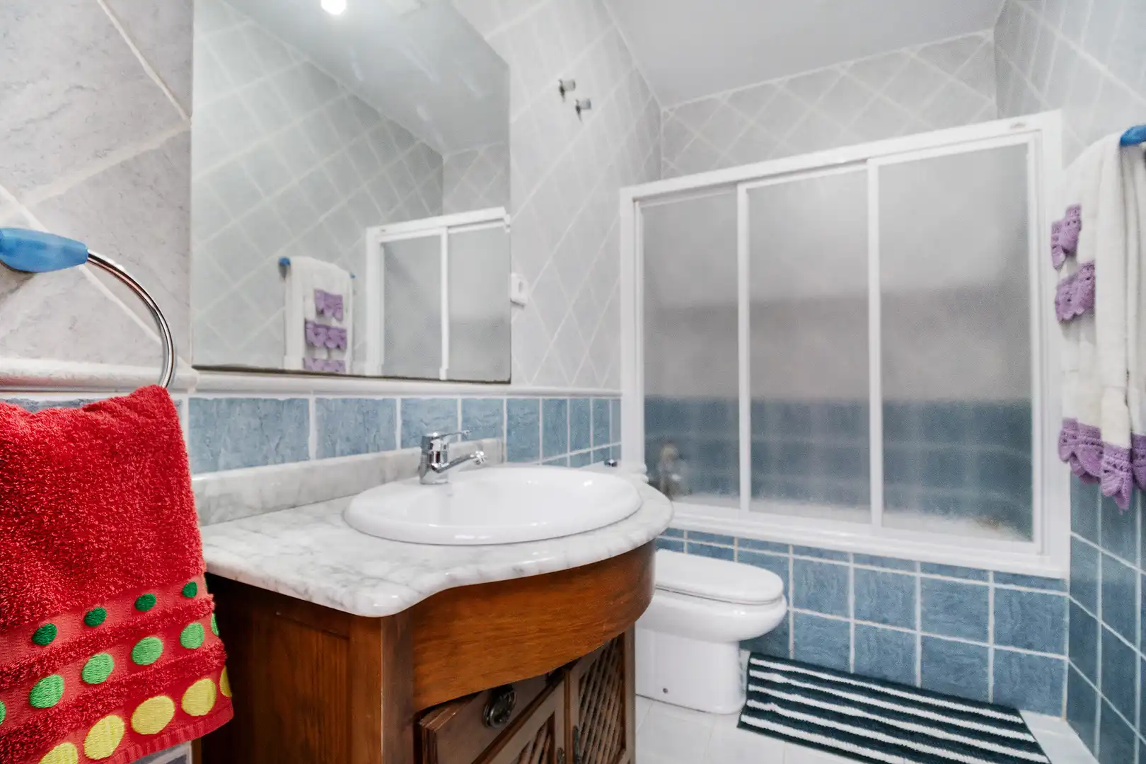 Bathroom of Houses for sale in Cártama  with Air Conditioner, Private garden and Terrace