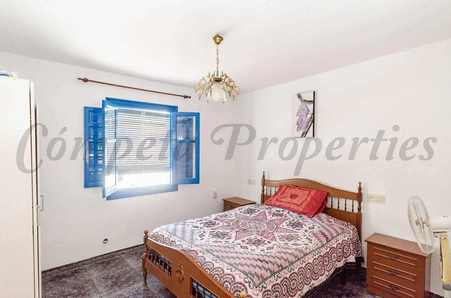 Schlafzimmer von Einfamilien-Reihenhaus zum Verkauf in Cómpeta mit Terrasse und Möbliert
