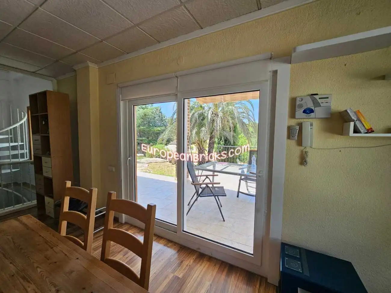 Country homes for sale in Ontinyent  with Swimming Pool