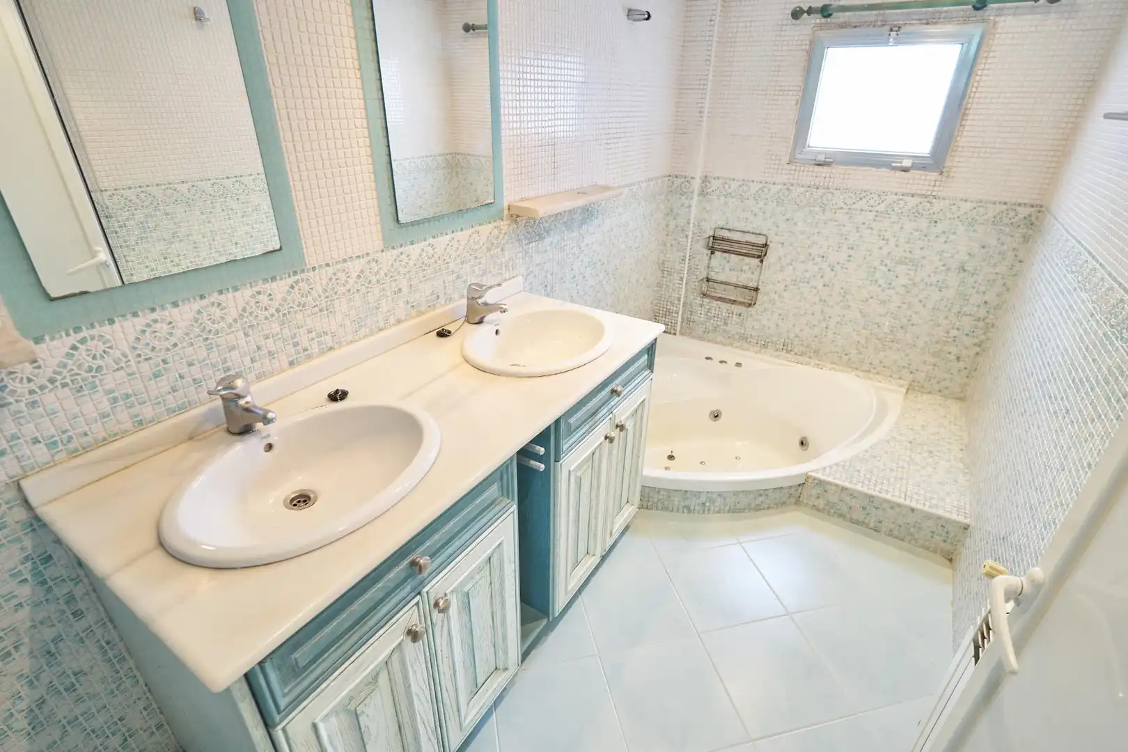 Baño de Ático en venta en Móstoles