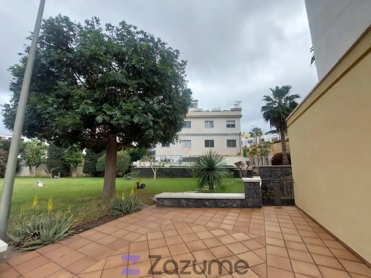 Garden of Flat for rent in Puerto de la Cruz  with Parquet flooring, Oven and Washing machine