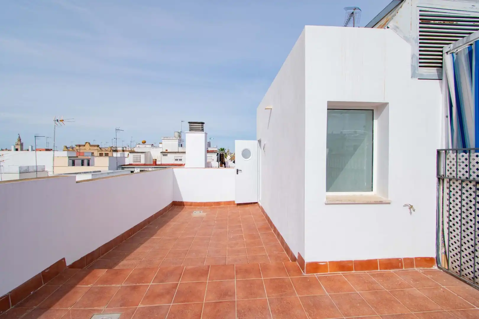 Terraza de Piso en venta en Sevilla con Aire acondicionado y Terraza