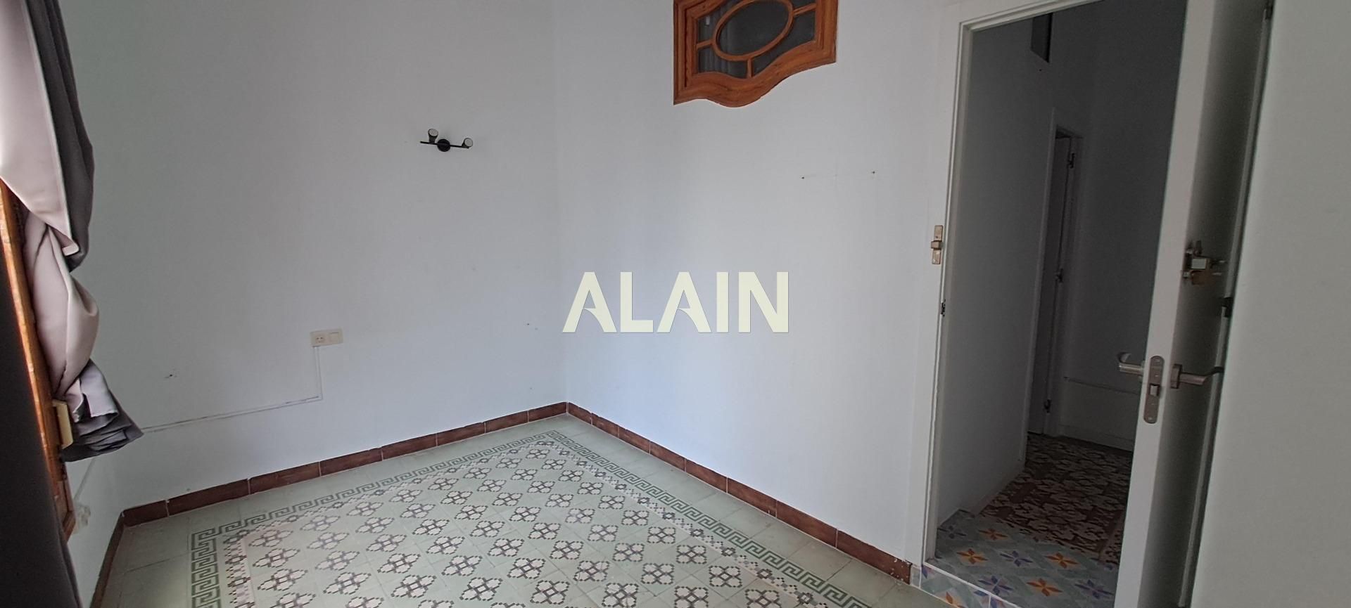 Bedroom of Flat for sale in  Valencia Capital  with Air Conditioner, Storage room and Balcony