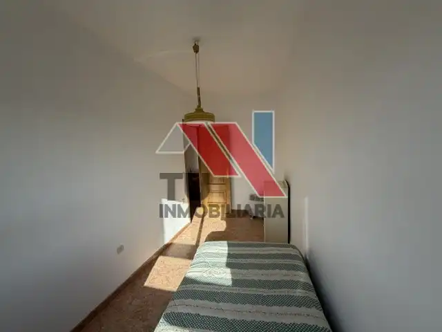 Habitación de Piso en venta en Fuensalida con Terraza, Horno y Lavadora