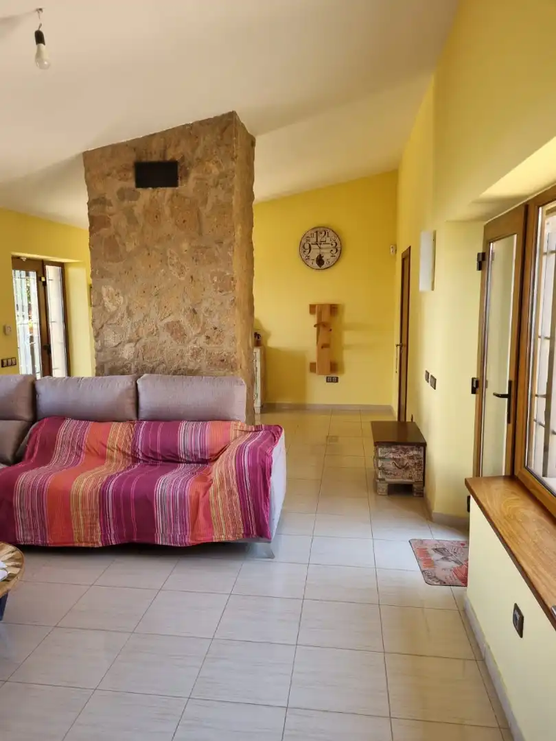 Sala d'estar de Casa o xalet en venda en Tacoronte amb Jardí privat, Parquet i Terrassa