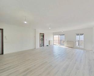 Living room of Flat for sale in Sabadell  with Heating, Terrace and Oven