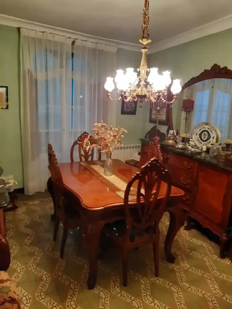 Comedor de Piso en venta en Morella con Horno, Lavadora y Microondas