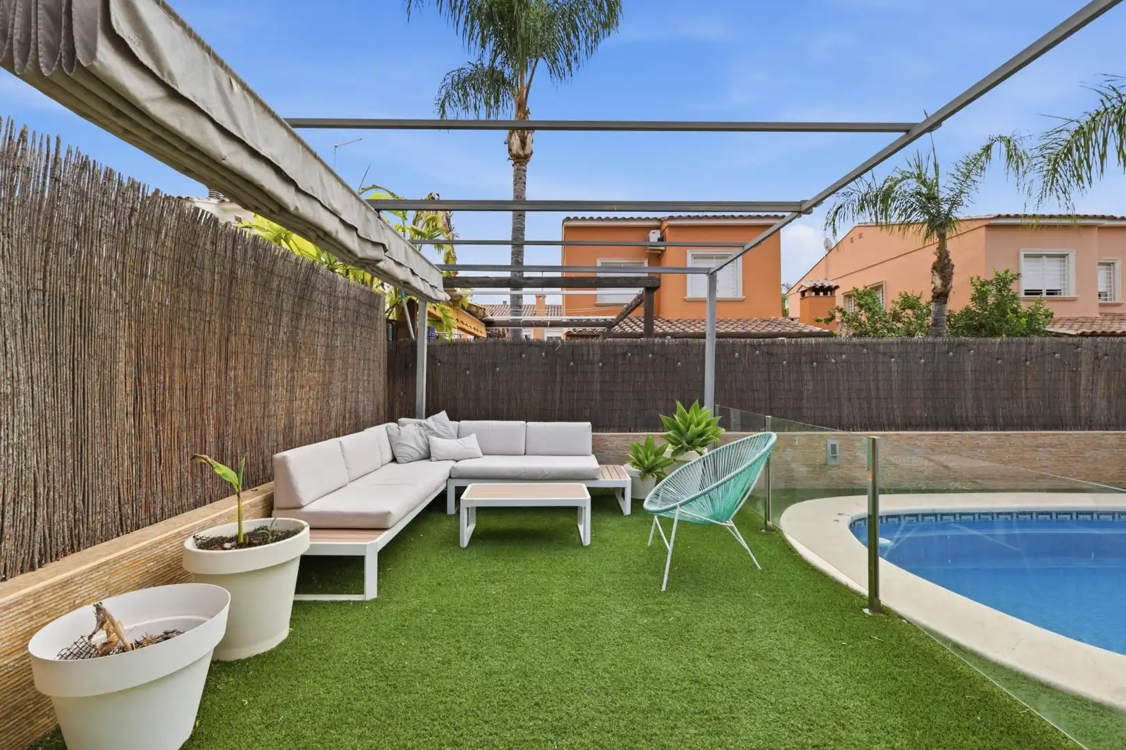 Terrace of Houses for sale in La Pobla de Vallbona  with Air Conditioner, Heating and Private garden