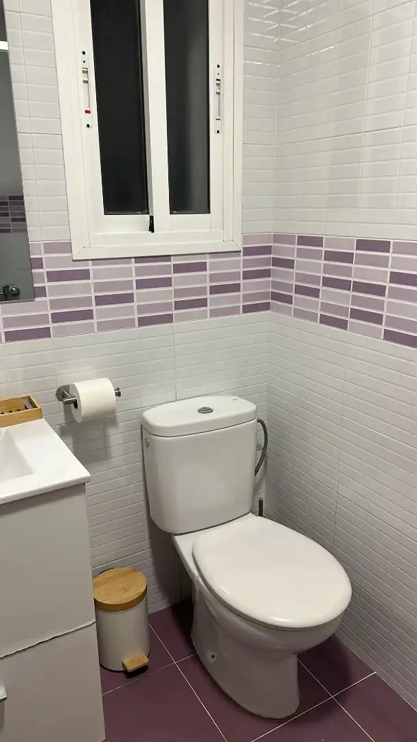 Bathroom of Flat for sale in Dos Hermanas  with Terrace and Furnished